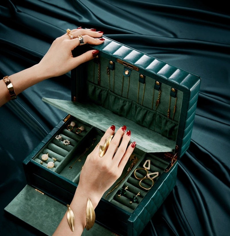 leather Large Size jewelry box with lock jewelry organizer with French Seam