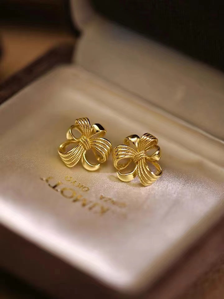 18K Gold Plated 925 Sterling Silver Studs Flower Earrings